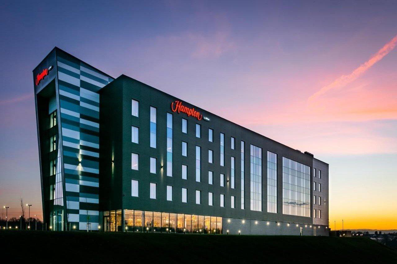 Hampton By Hilton Blackburn ブラックバーン エクステリア 写真