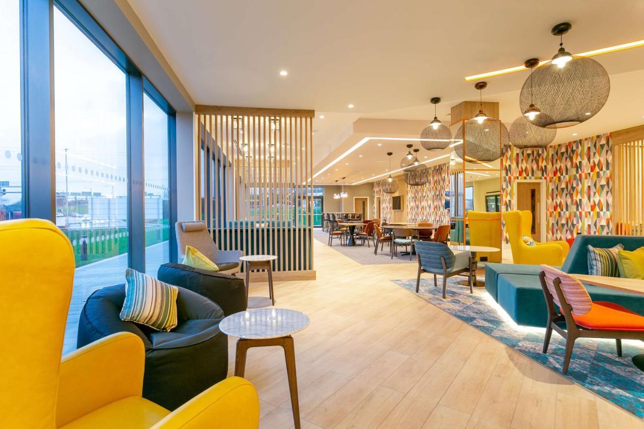 Hampton By Hilton Blackburn ブラックバーン エクステリア 写真