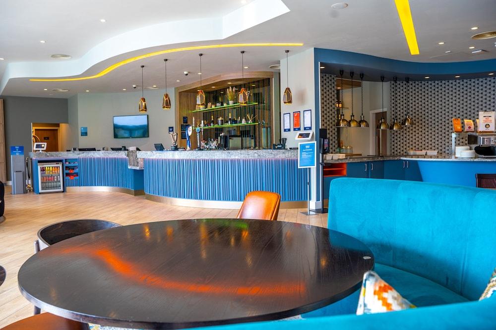 Hampton By Hilton Blackburn ブラックバーン エクステリア 写真