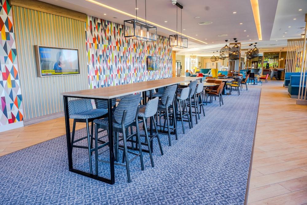 Hampton By Hilton Blackburn ブラックバーン エクステリア 写真