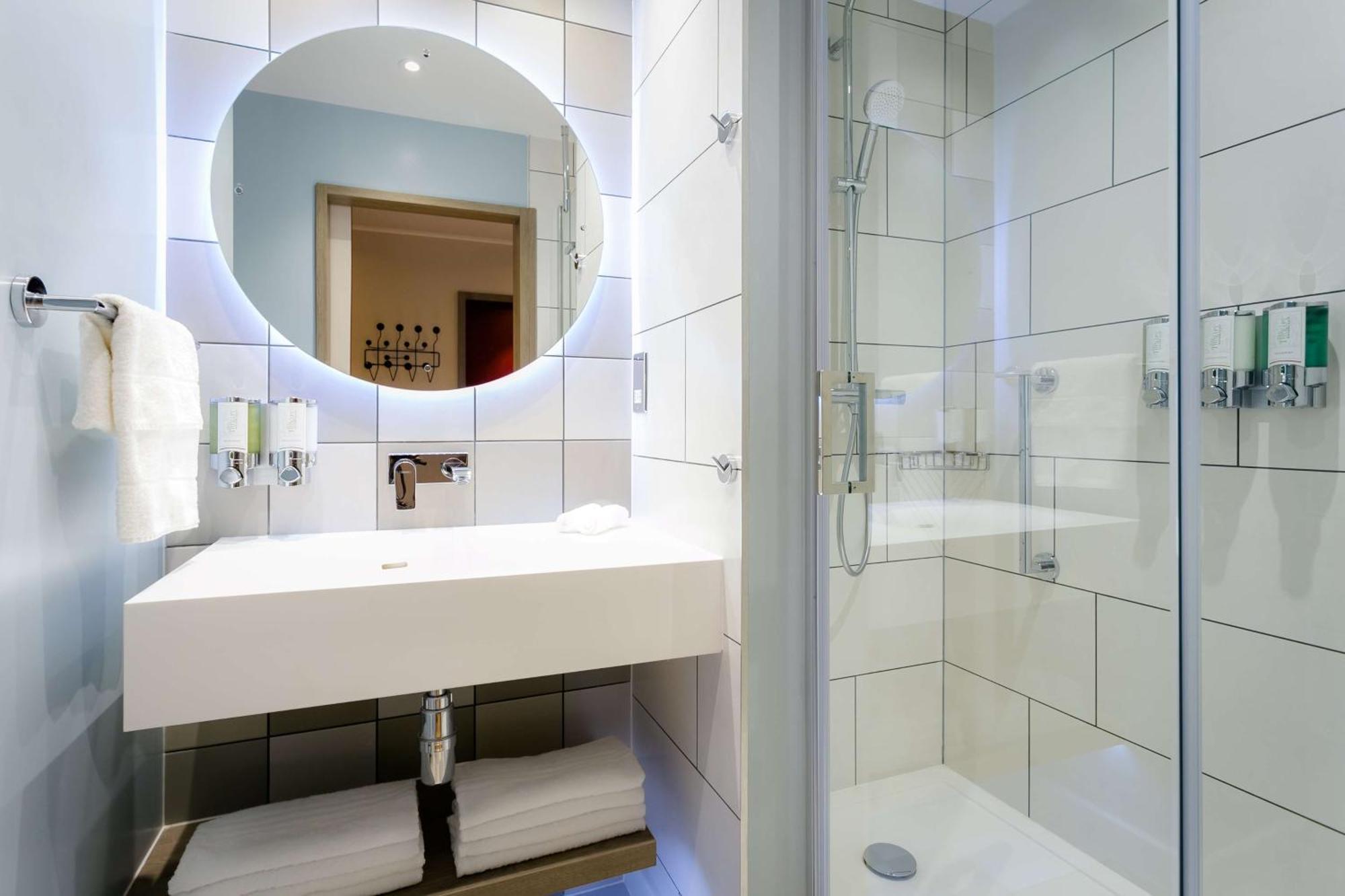 Hampton By Hilton Blackburn ブラックバーン エクステリア 写真