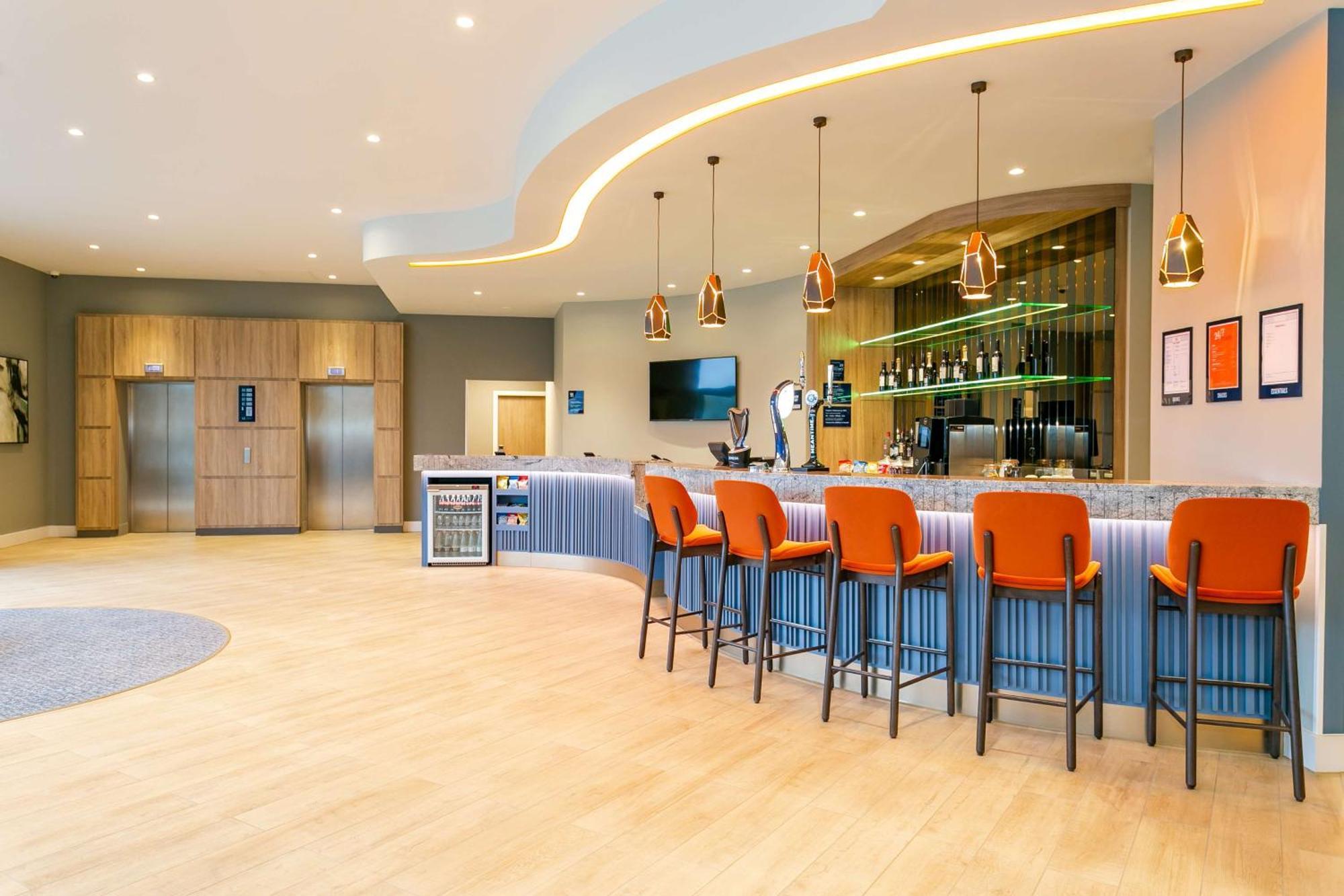 Hampton By Hilton Blackburn ブラックバーン エクステリア 写真