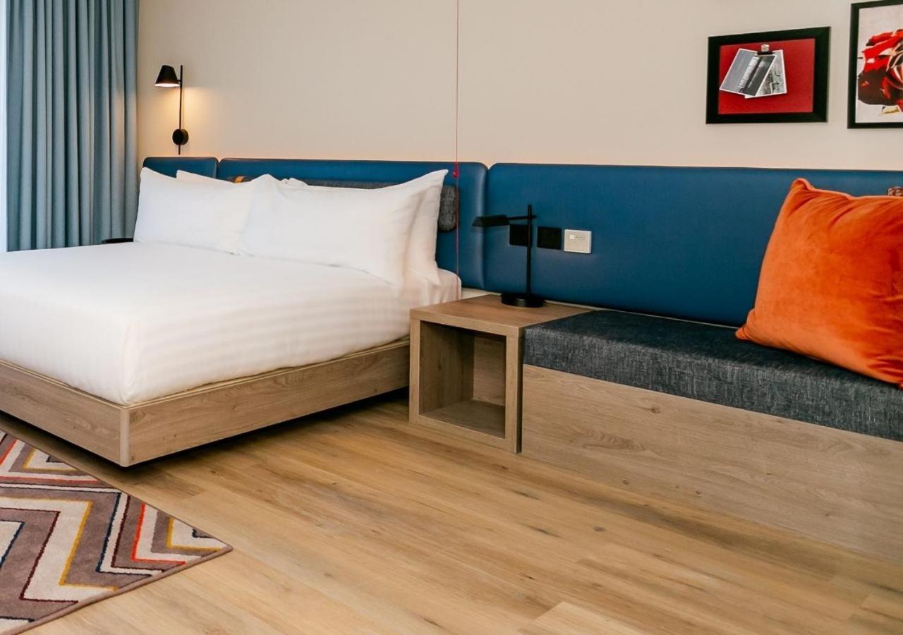Hampton By Hilton Blackburn ブラックバーン エクステリア 写真