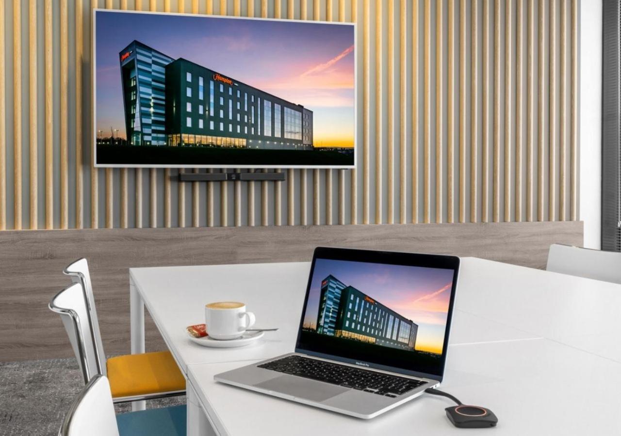 Hampton By Hilton Blackburn ブラックバーン エクステリア 写真